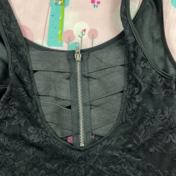 MATERIAL GIRL Black Lace Bodycon Mini Dress - Picture 3 of 4